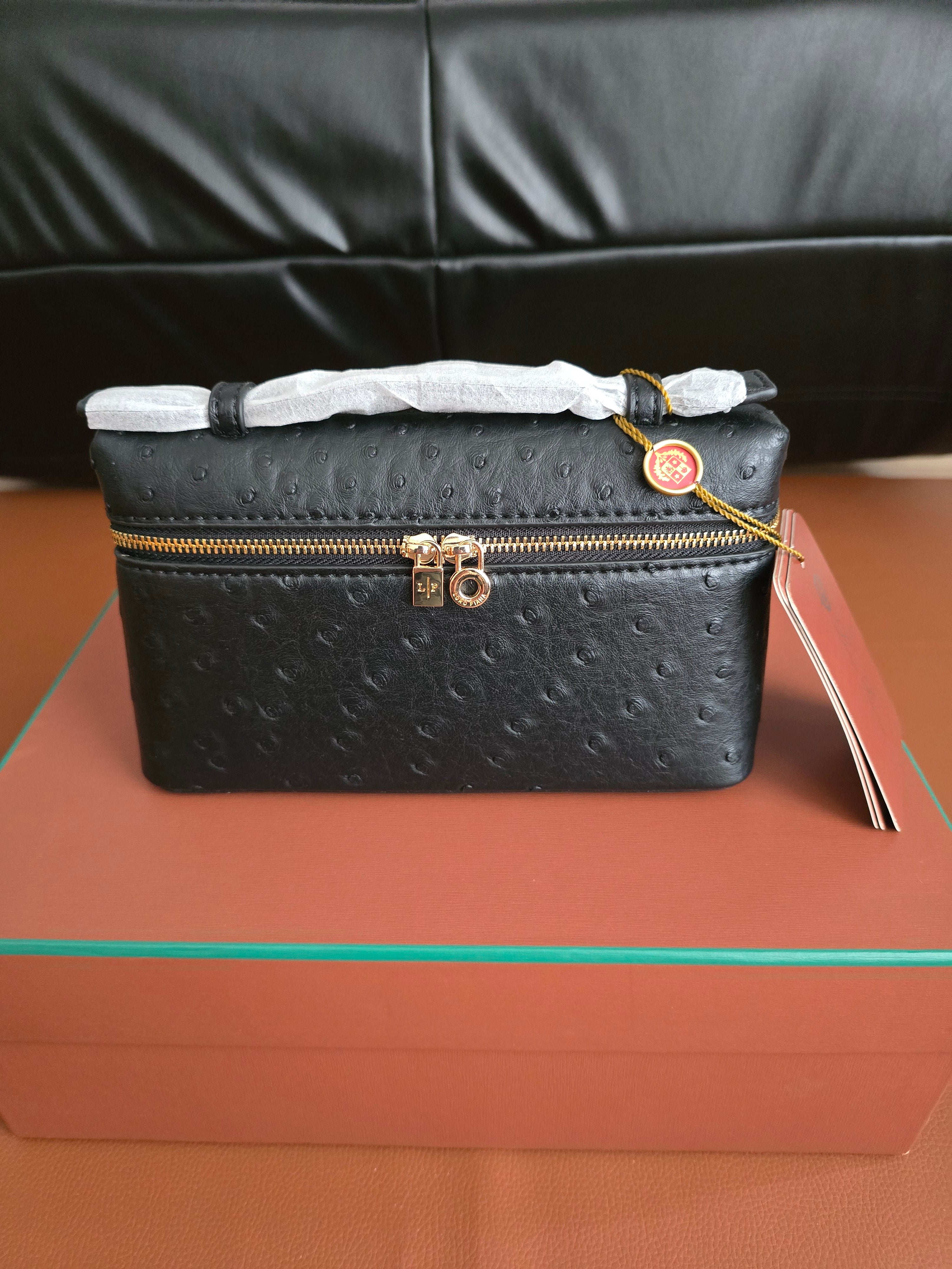 Loro Piana Ostrich 19