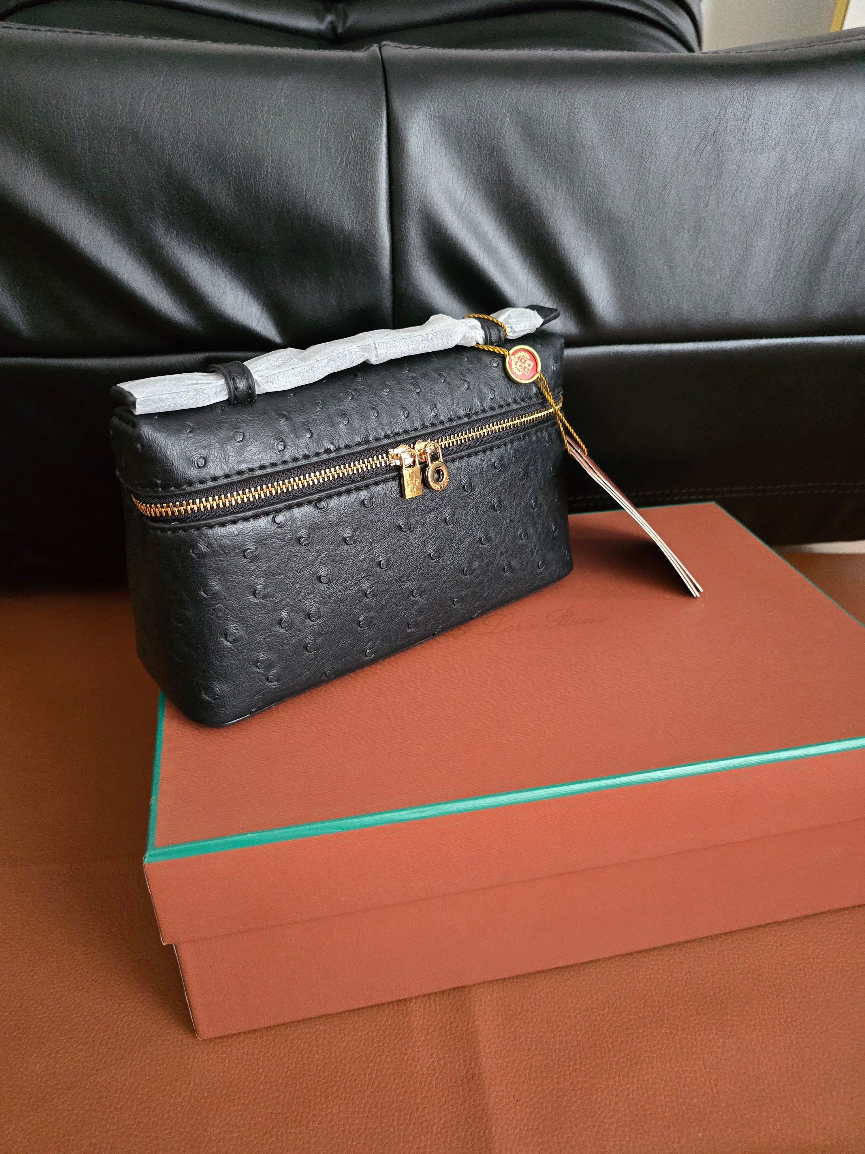 Loro Piana Ostrich 19