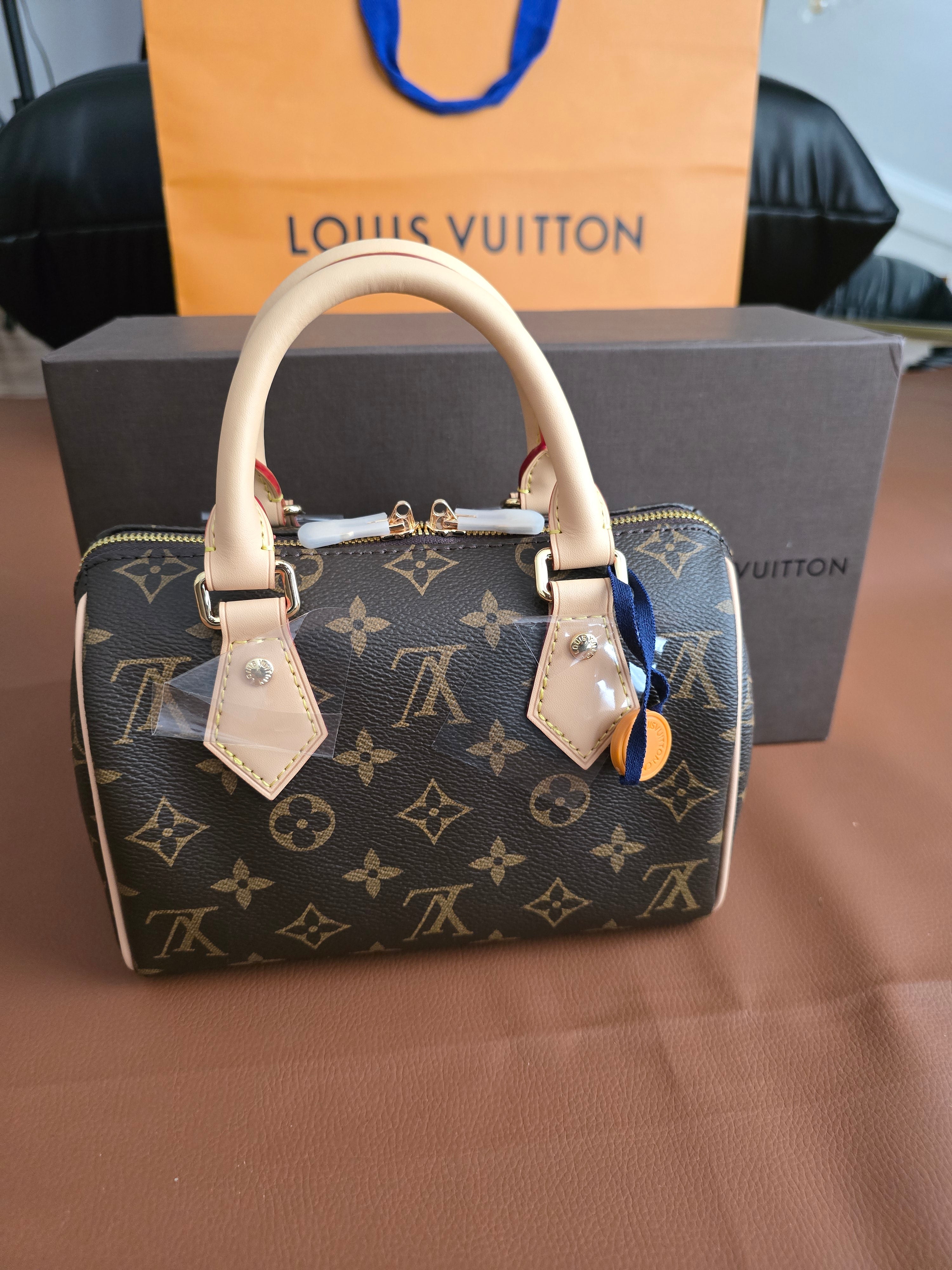 Louis Vuitton Speedy Monogram Bandoulere Kadın Çanta